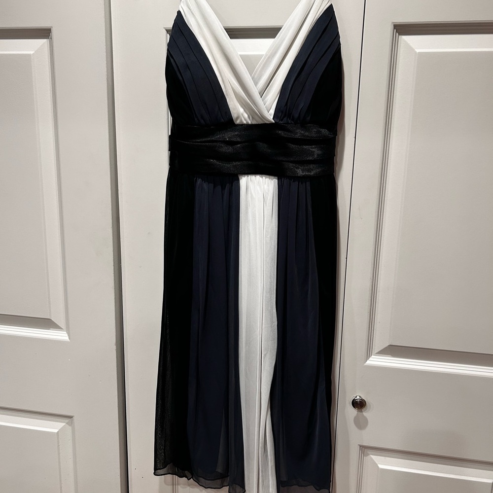 City Triangles Black and White Sleeveless V-Neck Maxi Gown